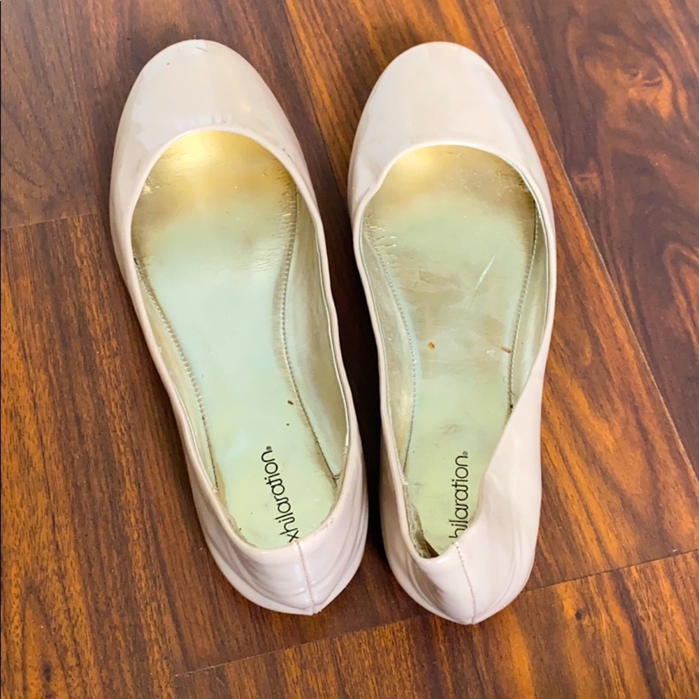 Women’s flats